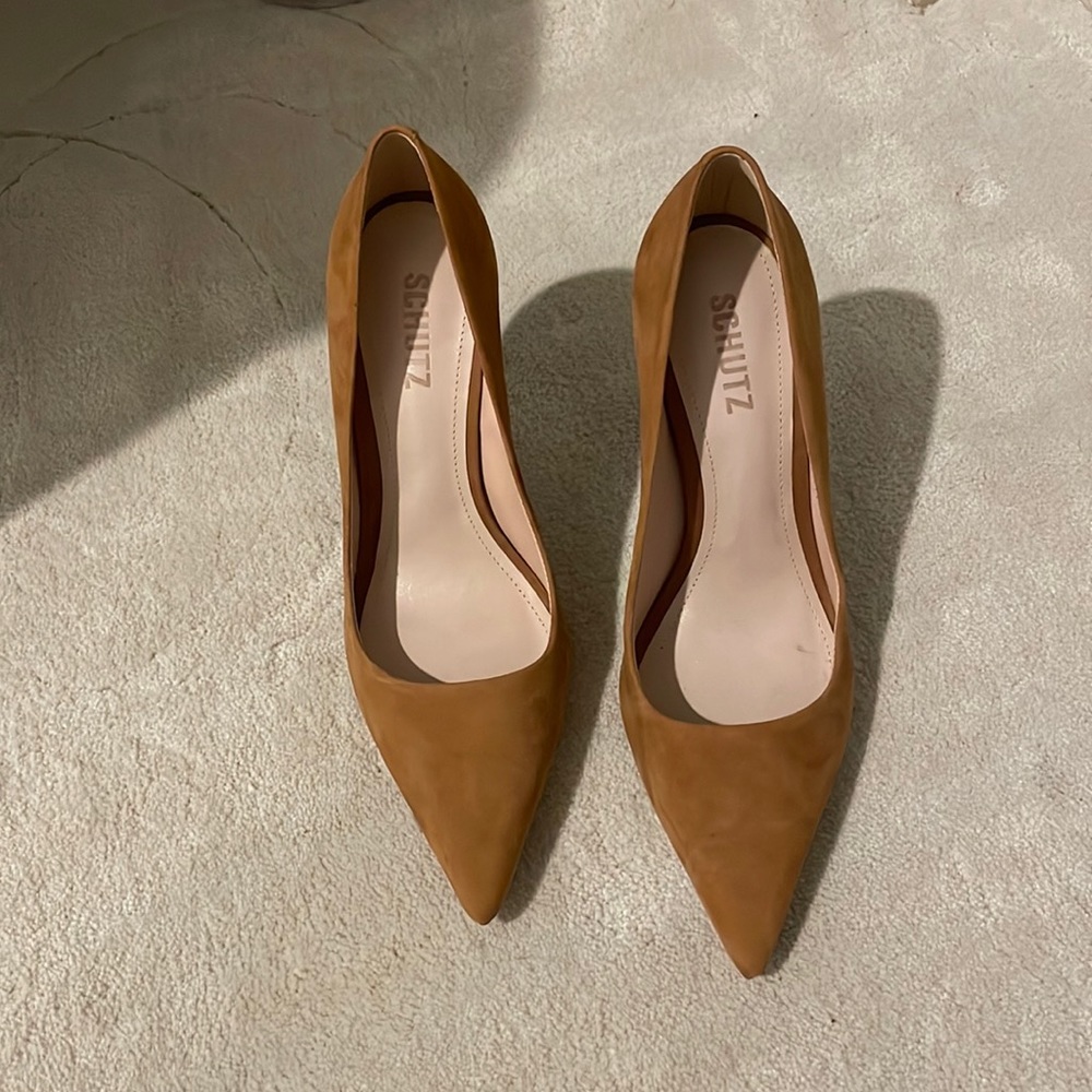 NEW SCHUTZ Brown Heel - 7.5